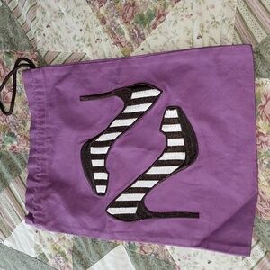 Henri Bendel Purple Drawstring Shoe Dust Bag With Adorable Shoe Appliqué Motif